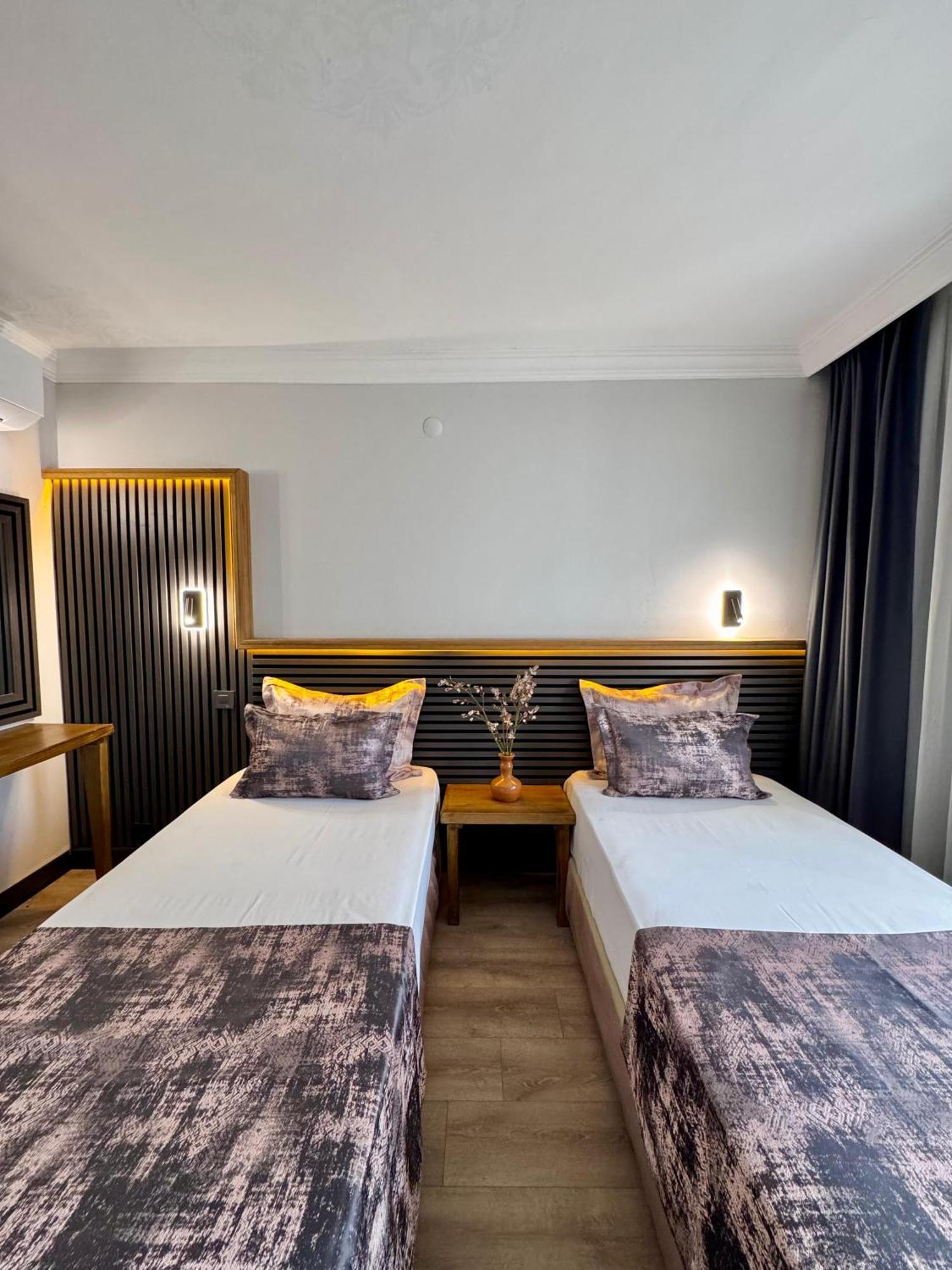Costa Bitezhan Hotel Bagian luar foto